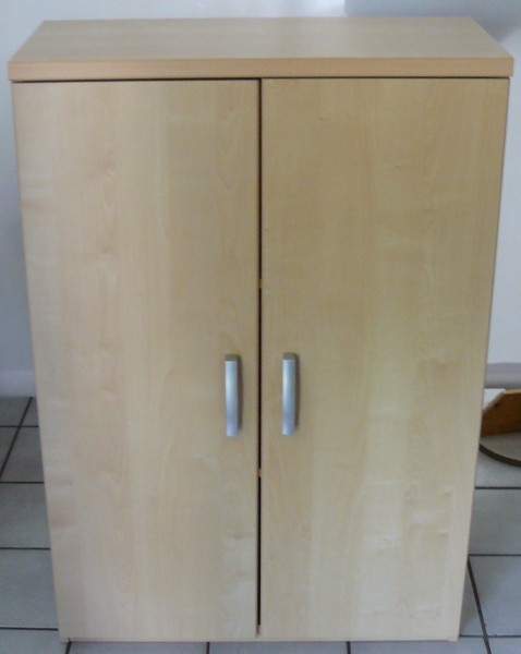 Schrank