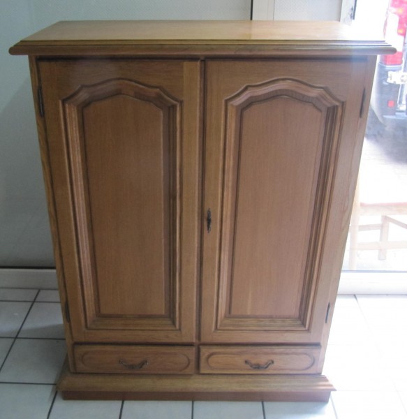 Schrank, Holz