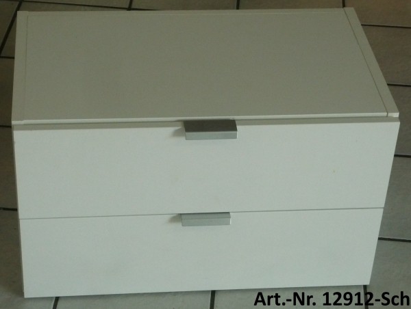 Badezimmerschrank