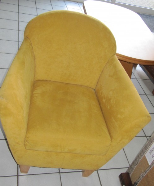 Sessel, gelb