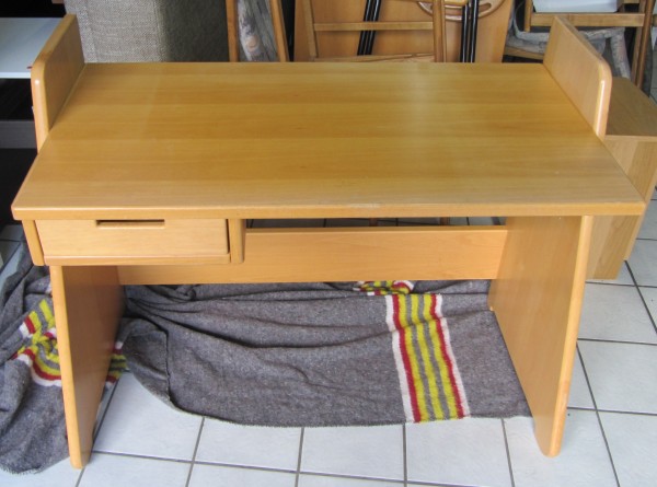 Schreibtisch, Buche